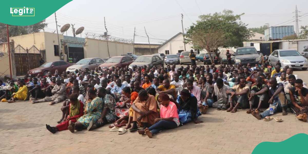 Police raids black spot, arrest 307 suspects in Abuja, photos emerge