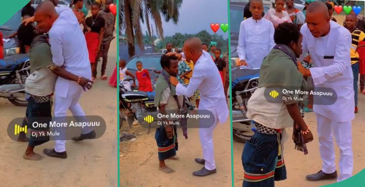 "Wetin Happen Na?" Video of Mad Man Struggling With Pastor Trying to Heal Him Emerges, Many React