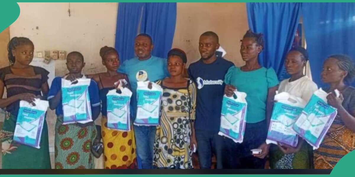 Amid hardship and economic problems, group visits IDP camp, donates food