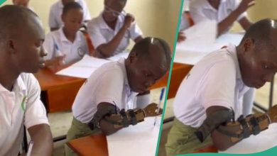 VIDEO: Reactions as young girl with prosthetic hand writes with it, draws attention