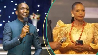 Video Shows Moment Pastor Enenche Caught Woman ‘Lying’ With Her Testimony Before His Congregation