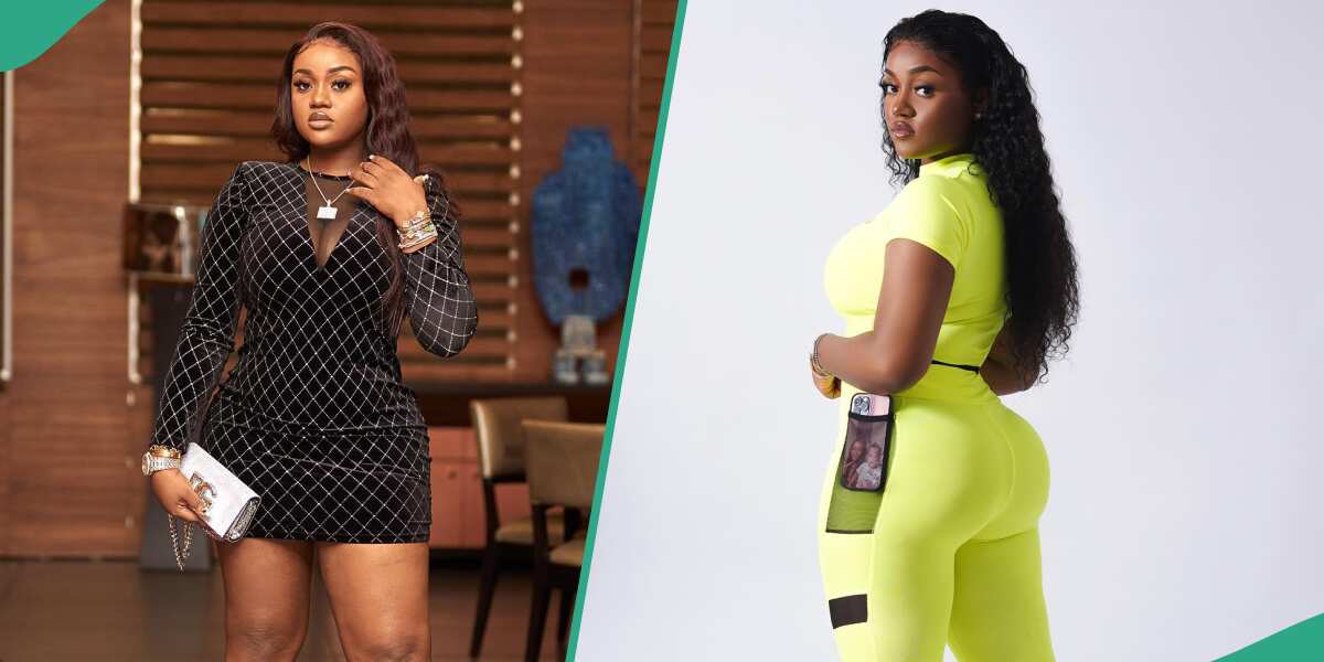 Davido's Wife Chioma Displays Expensive Outfits She Wore to His Show, Fans React": She Dey Try"