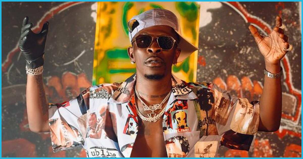 Shatta Wale Refuses To Apologise For Taunting Stonebwoy, Blasts GSPD In Video