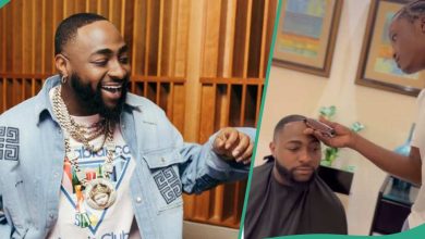 “Lifting Others”: Davido's Barber Flies to Dubai to Cut His Hair, Shares Clip, Number of Days Used