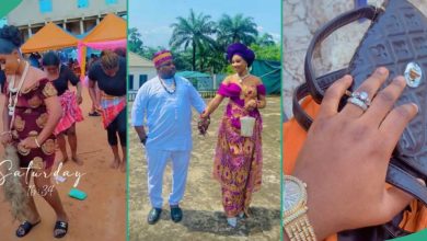After applying as sales girl, Nigerian lady marries her boss, shows off her wedding ring online